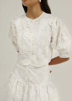Falda-Short Laney con Apliques Florales 3D | Blanco Island