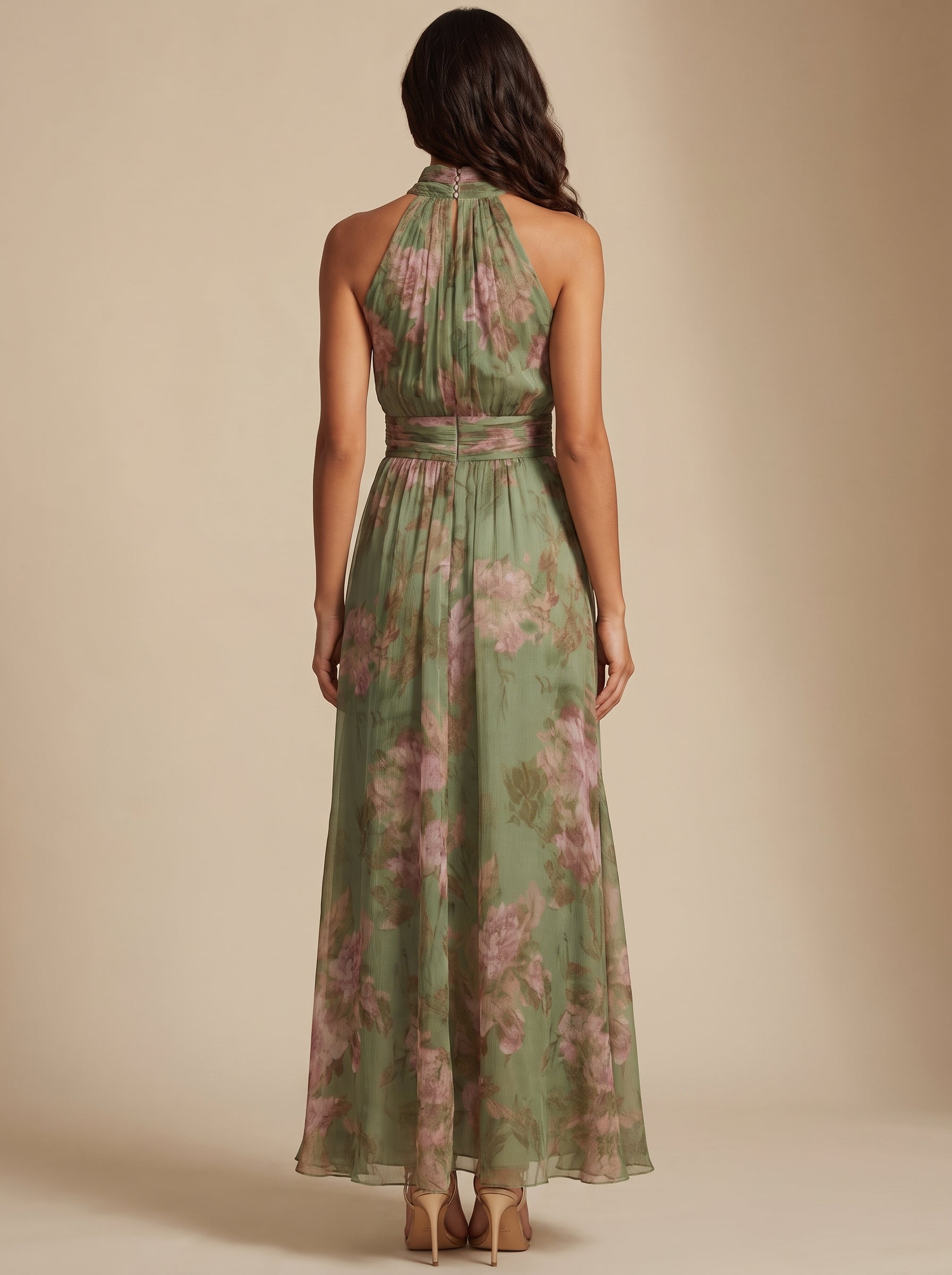 Livia | Elegante vestido largo con cuello halter y estampado floral