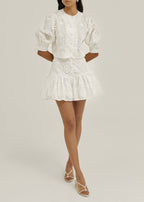 Falda-Short Laney con Apliques Florales 3D | Blanco Island
