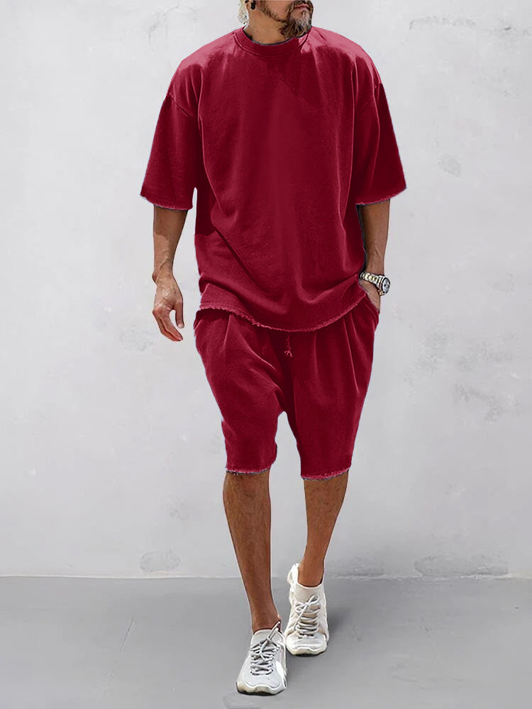 Conjuntos deportivos de colores lisos, de corte holgado y estilo informal