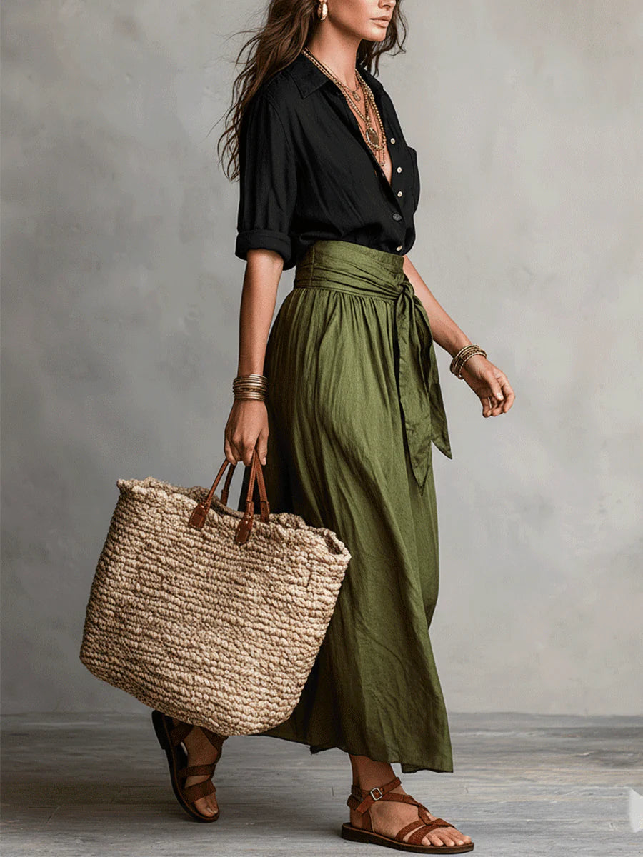 Vera | Conjunto de dos piezas: top negro y falda midi verde oliva
