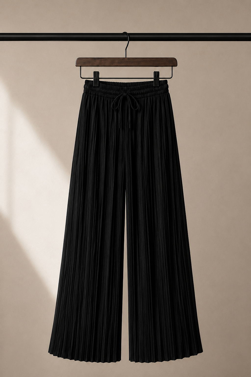 Pantalones plisados / negros
